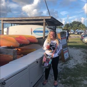 Meet your Posher, Alexis